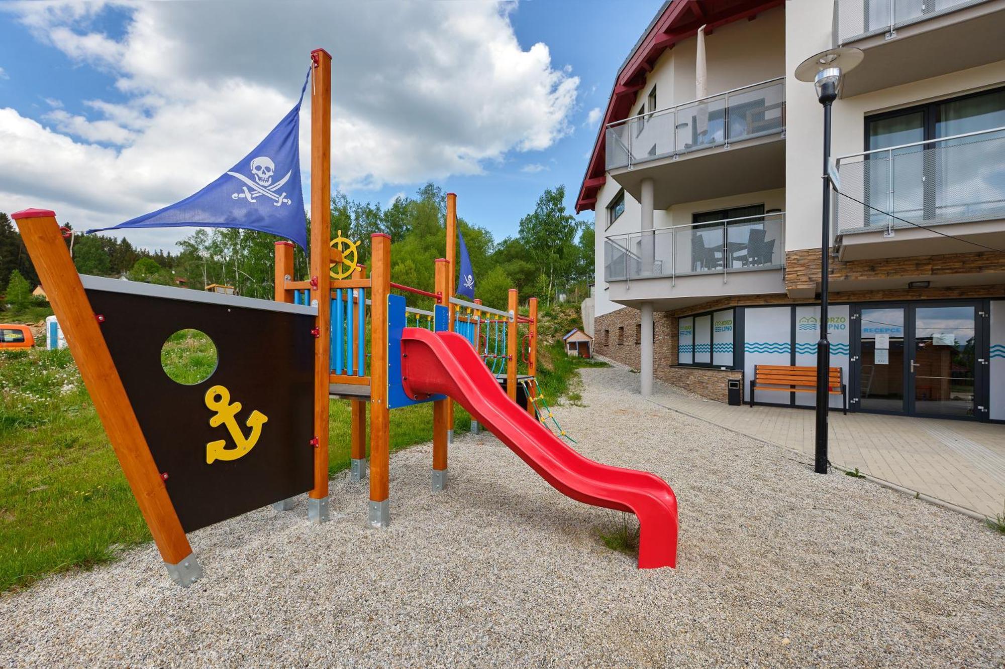 Private Cozy And Quiet Apartment Lipno nad Vltavou Exterior foto